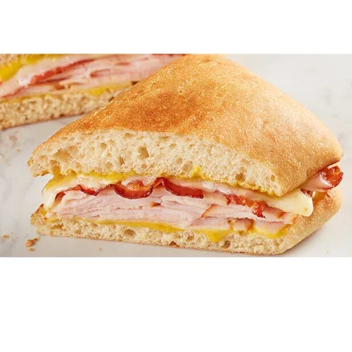 McAlister’s Deli Sandwiches 26 McAlistersmenu.com 1 3